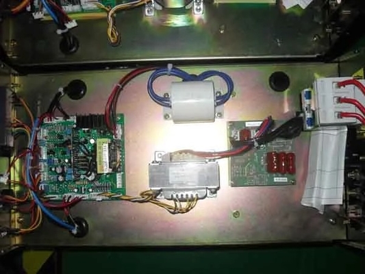 Stable Arc Low Spatter Industrial Welding Machine AC380V Input Power